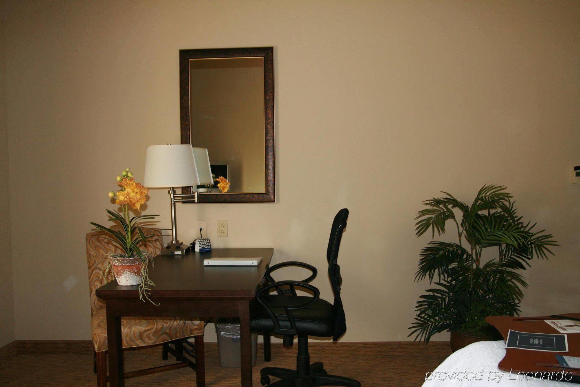 Hampton Inn & Suites Austin Cedar Park-Lakeline Номер фото